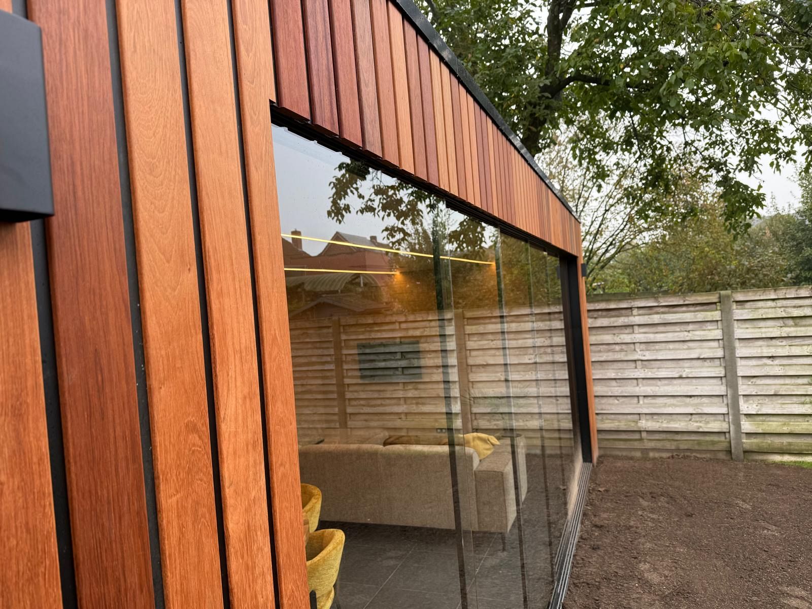 Bijgebouw te Ravels