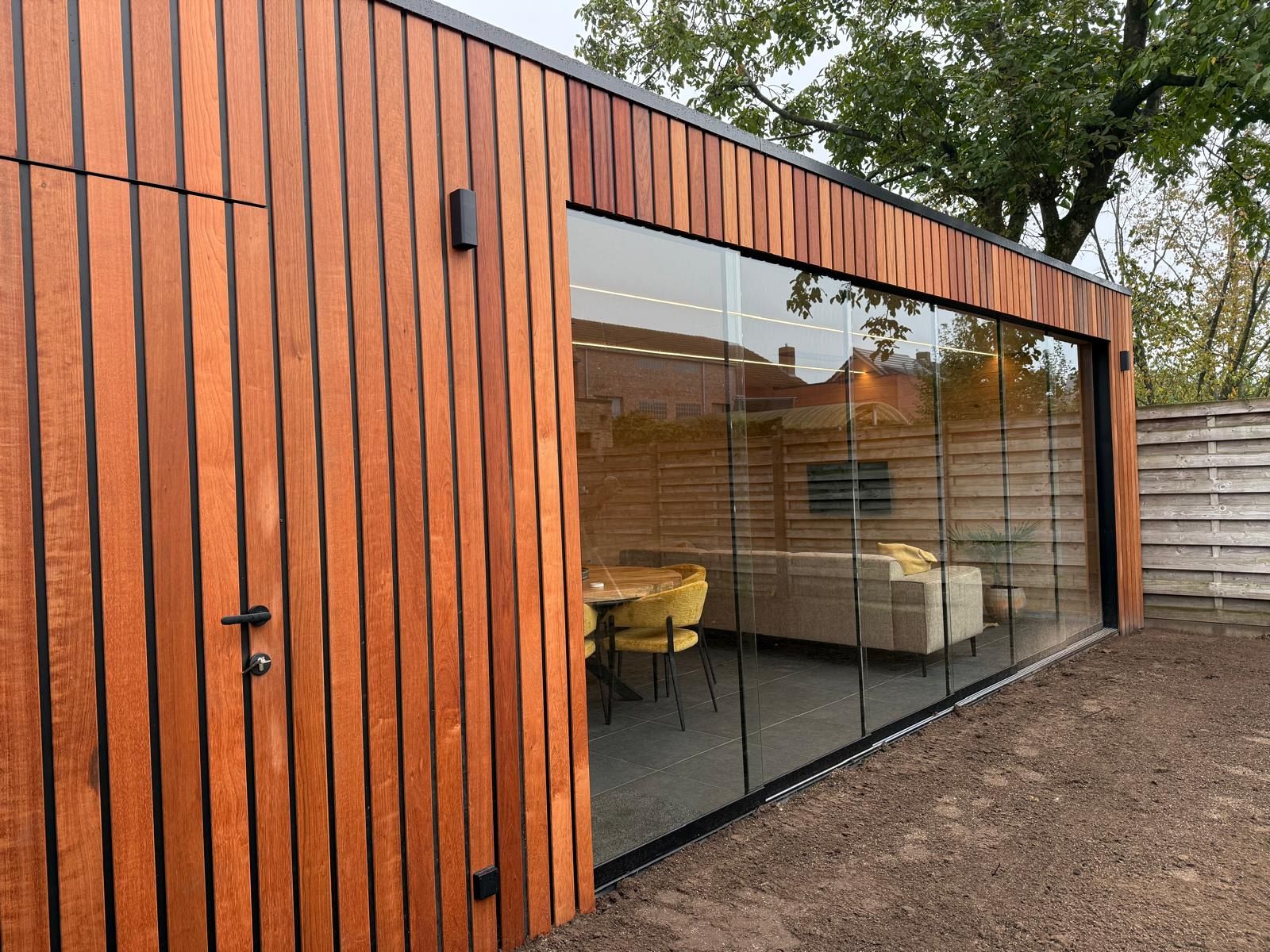 Bijgebouw te Ravels