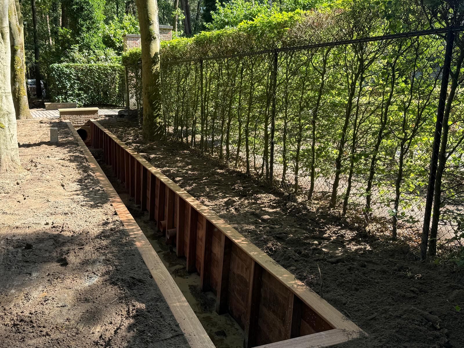 Grachtbeschoeiing te Kapellen